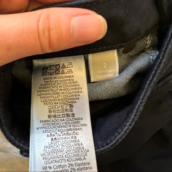 Michael Kors dark wash jeans. Size 2 - Picture 4 of 6